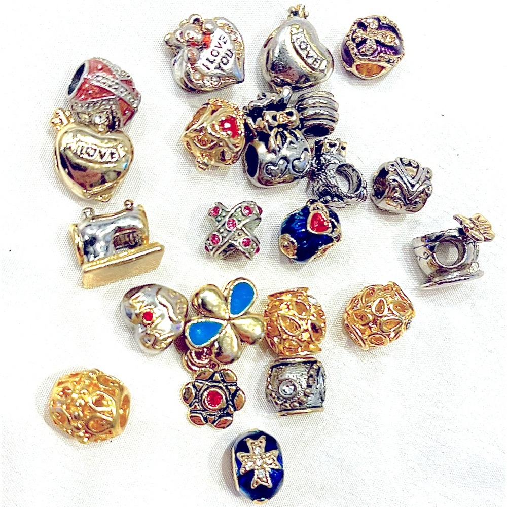 21 RETIRED DOUBLE GOLD AND SILVER PLATED (EXCELLENT ENAMAL WORK) Charm Beads